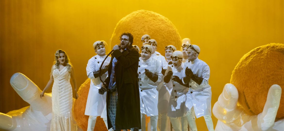 Liebe zu den drei Orangen an der Semperoper Dresden: Premiere: 7. Dezember 2024.